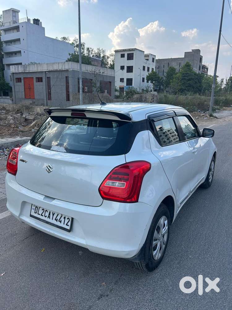 Maruti Suzuki Swift Vxi 1.2 Abs Bs-iv, 2018, Cng & Hybrids