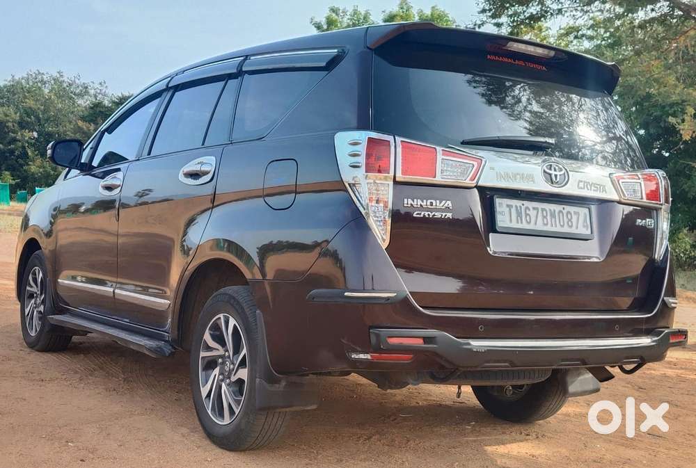 Toyota Innova Crysta 2.4 G Mt, 2021, Diesel