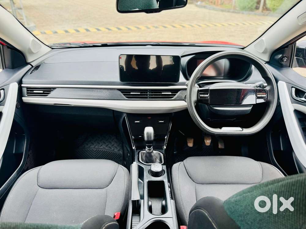 Tata Nexon Creative Plus 1.2 Revotron Petrol 6 Mt, 2023, Petrol