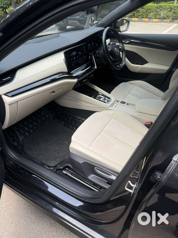 Skoda Octavia 2.0 Style Tsi At, 2022, Petrol