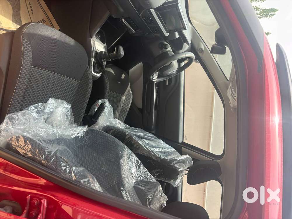 Citroen C3  I Manual I Garnet Red I 2025 I Petrol
