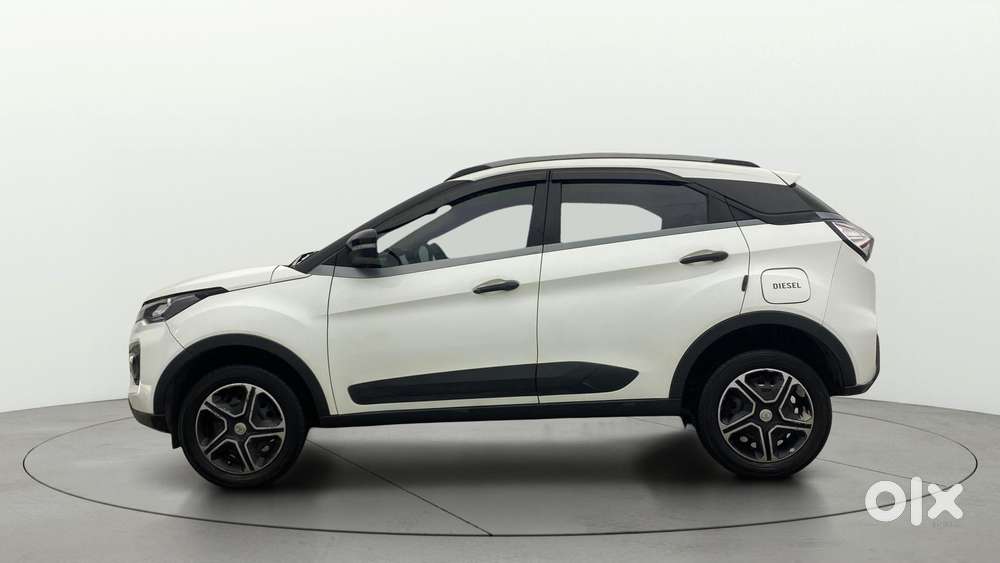 Tata Nexon 1.2 Revotron Xm (s), 2022, Diesel