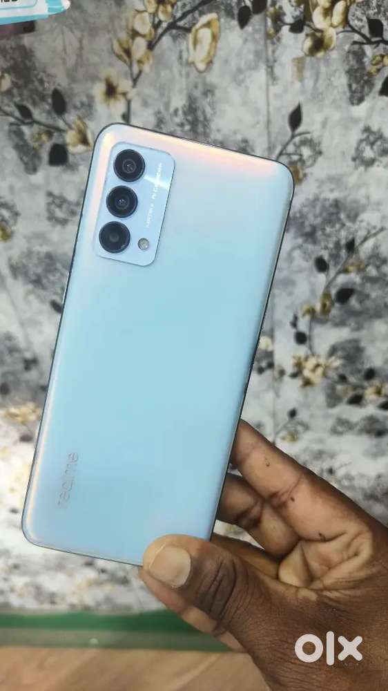 Realne GT master Edition 5g  8/128 front camera not working