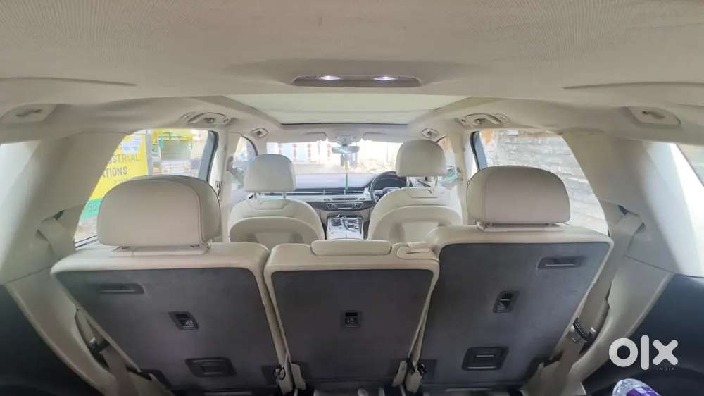 2017 Audi Q7 45 Tdi Technology  Diesel  ~1.0 Lakh Km