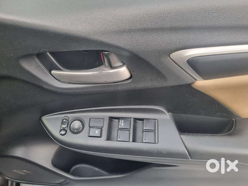 Honda Jazz V Cvt, 2016, Petrol