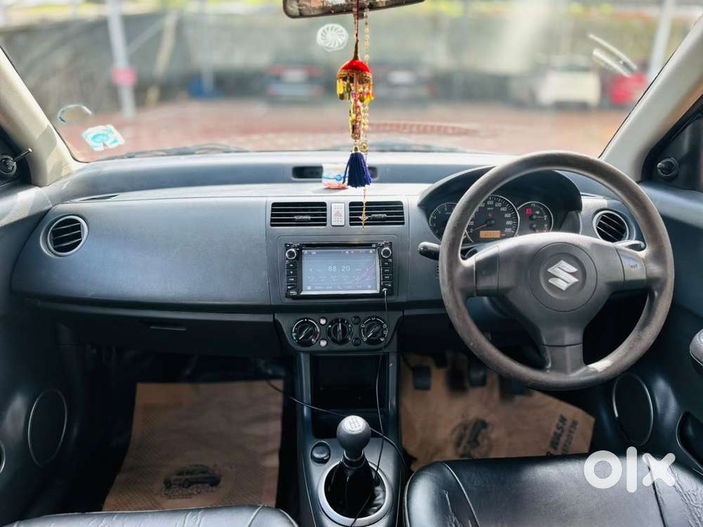 Maruti Suzuki Swift 1.2 Vxi (o), 2009, Petrol