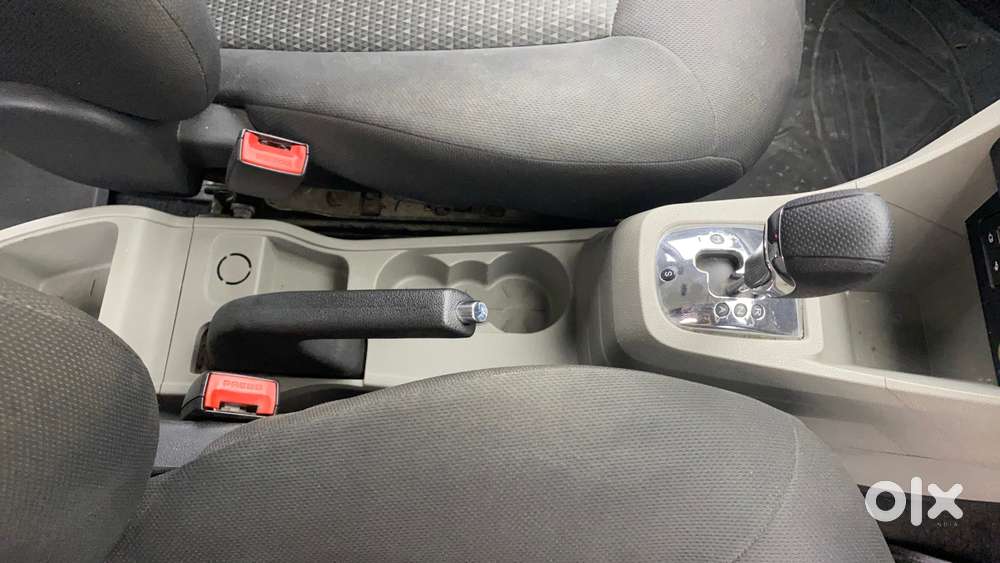 Tata Tiago 1.2 Revotron Xza, 2018, Petrol