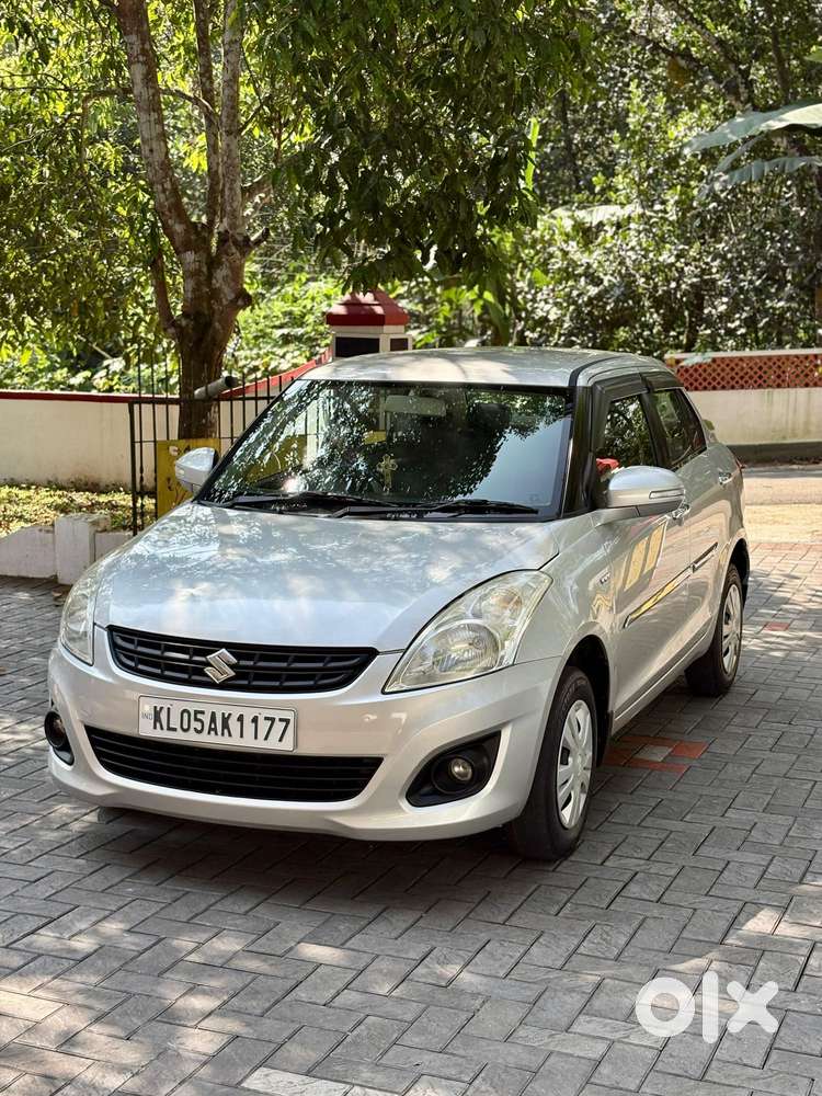 Maruti Suzuki Swift Dzire 1.2 Vxi Bsiv, 2014, Petrol
