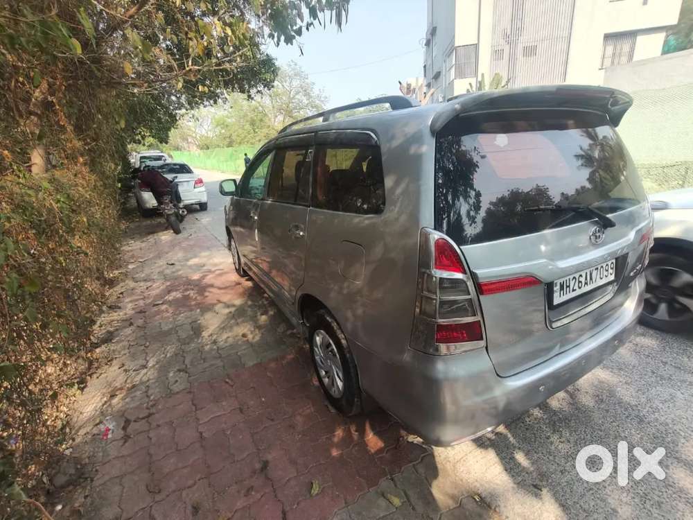 Toyota Innova 2015 Diesel Well Maintained