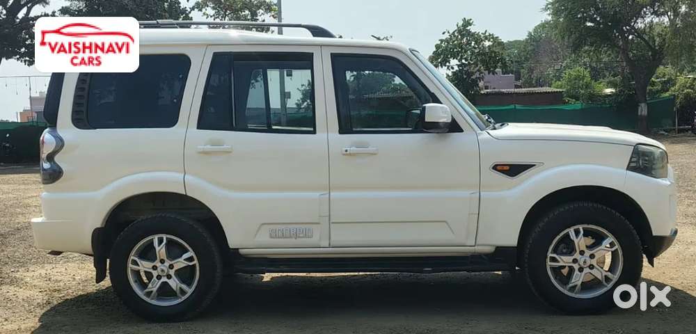 Mahindra Scorpio S10, 2014, Diesel