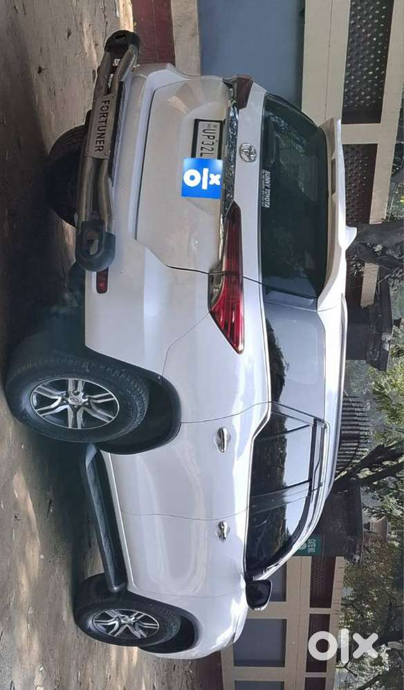 Toyota Fortuner 4x2 At 2.8 Diesel, 2020, Diesel