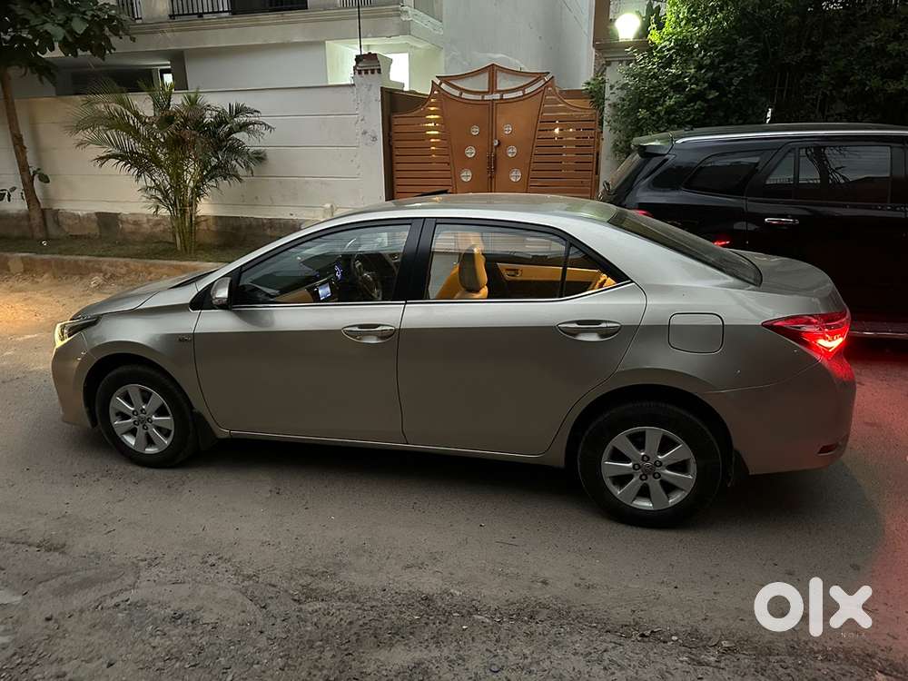 Toyota Corolla Altis 2017