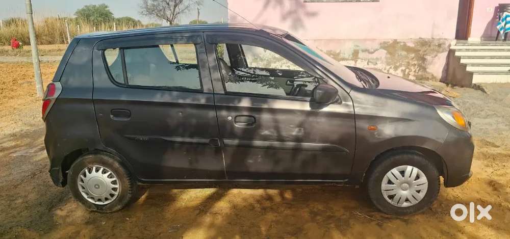 Vxi Top Airbag .cng Top Modal Full Insurance