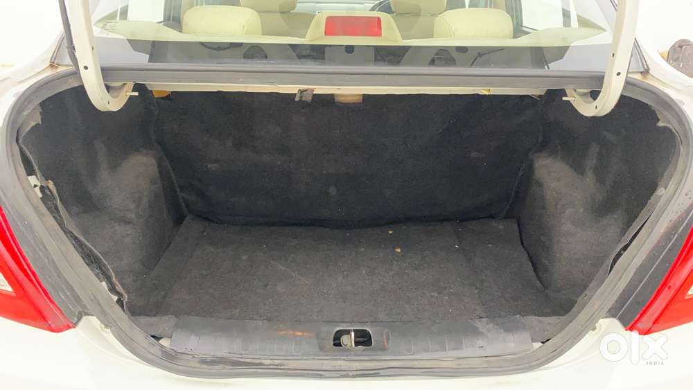 Maruti Suzuki Swift Dzire 1.2 Vxi Bsiv, 2017, Petrol