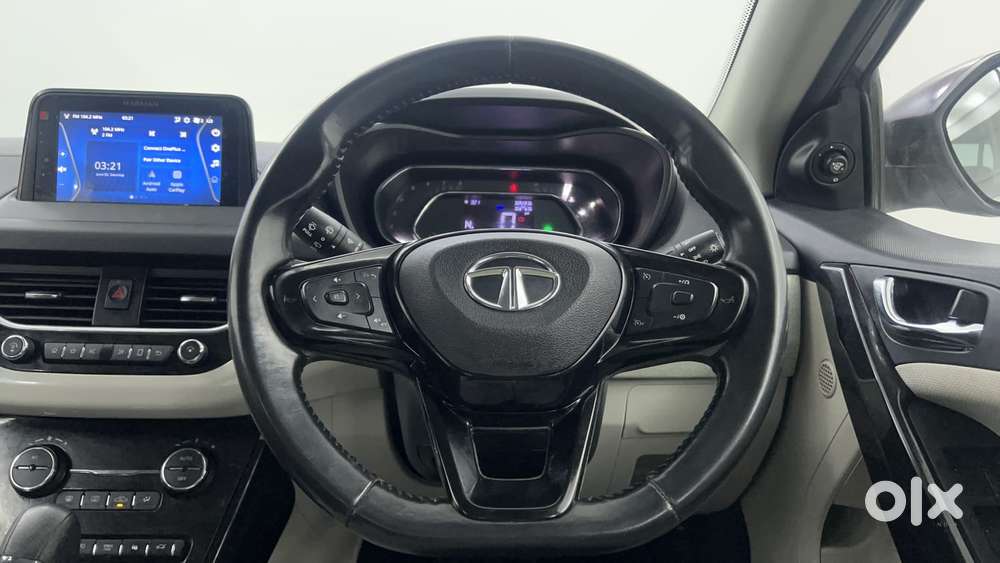 Tata Nexon 1.5 Revotorq Xza Plus S Amt, 2021, Petrol