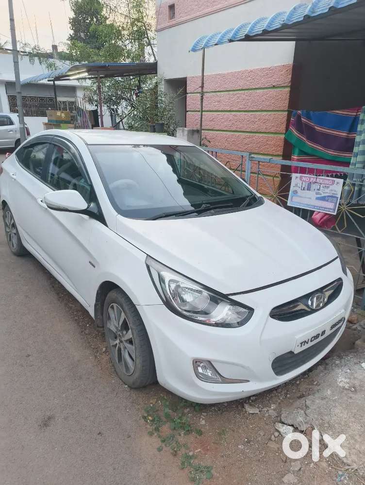 Hyundai Verna 2015 Diesel 185000 Km Driven