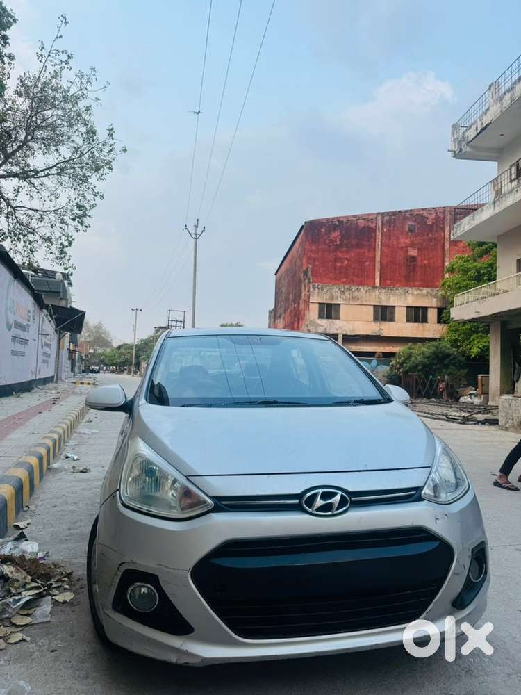 Hyundai Xcent 2015 Diesel Well Maintained