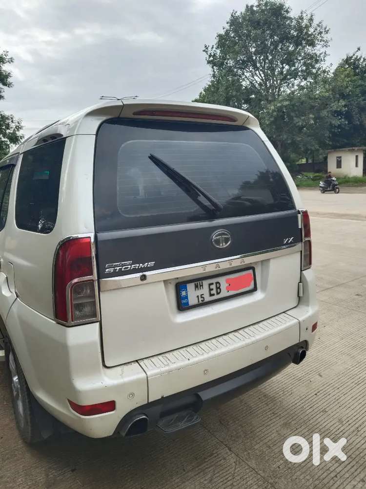Tata Safari Storme 2013 2nd Owner