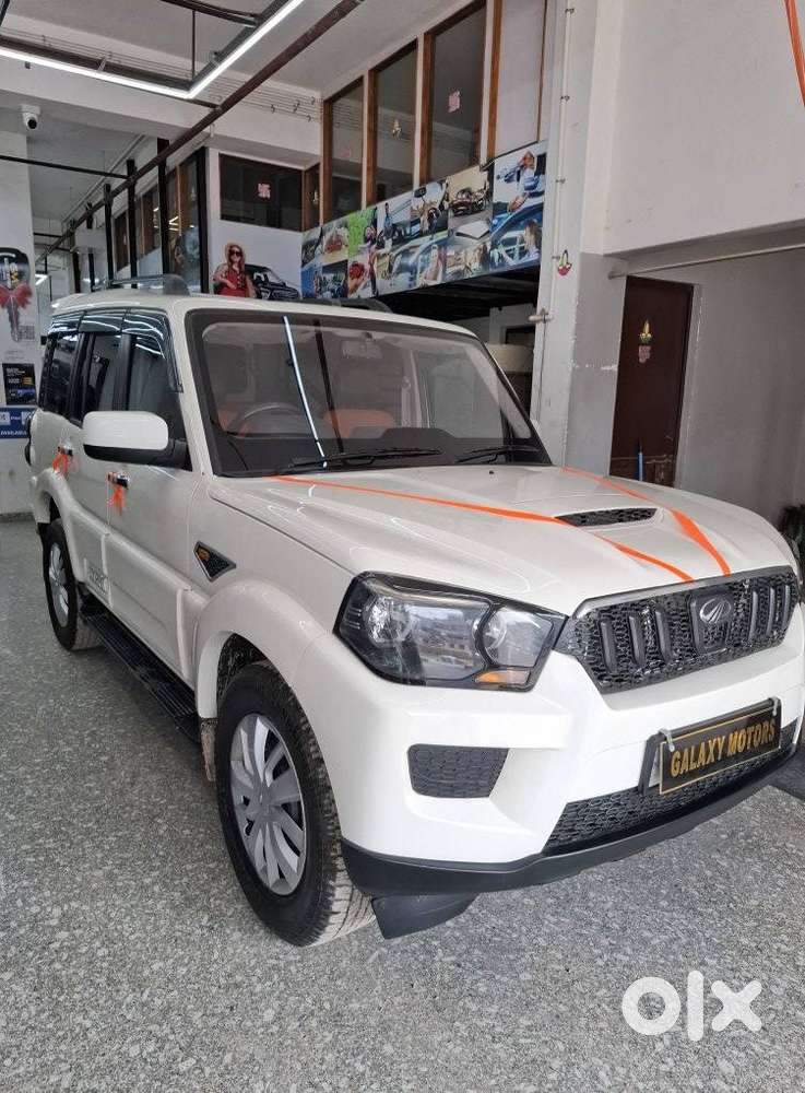 Mahindra Scorpio S6 Plus, 2015, Diesel