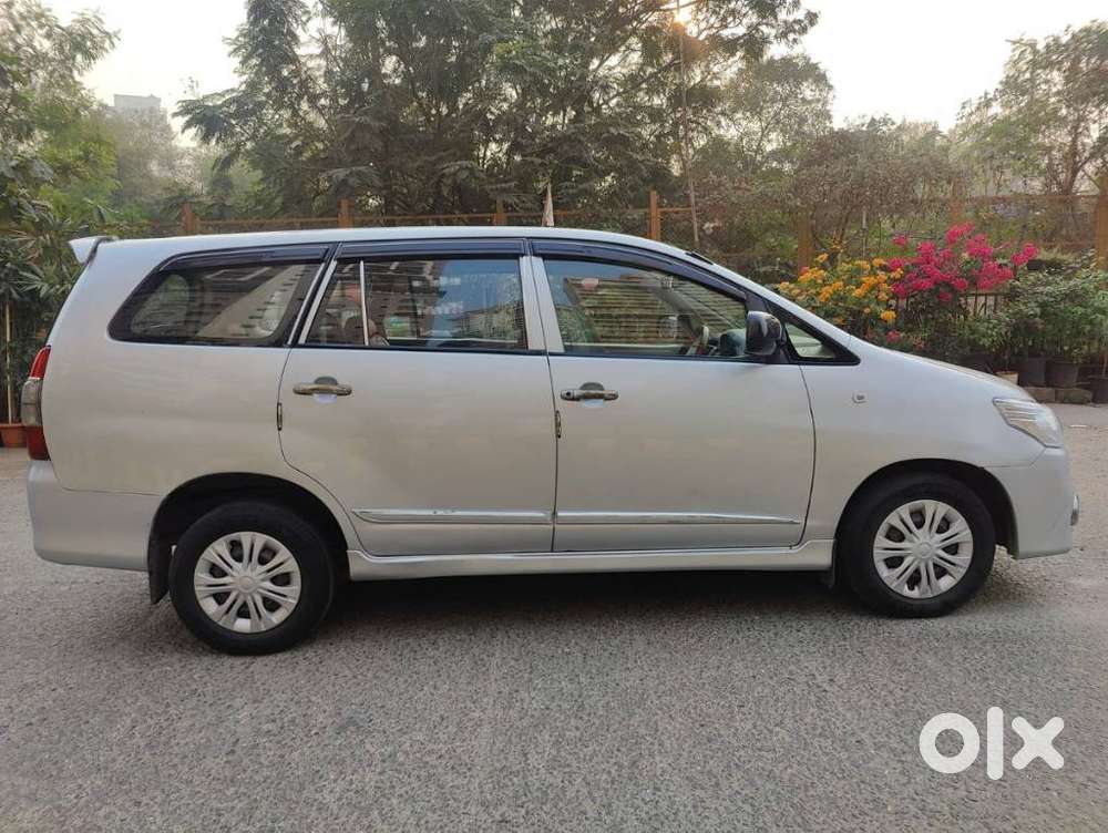 Toyota Innova 2.5 G (diesel) 8 Seater, 2014, Diesel
