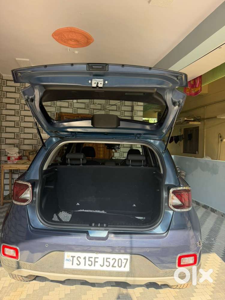 Hyundai Venue Petrol 2022