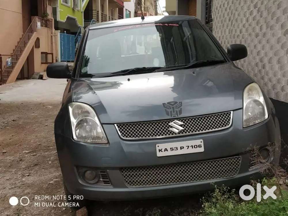 Maruti Suzuki Swift 2011 Petrol 70000 Km Driven