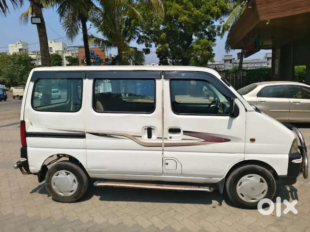 Eeco 1.2 5 Str 2011 With A/c+htr Cng