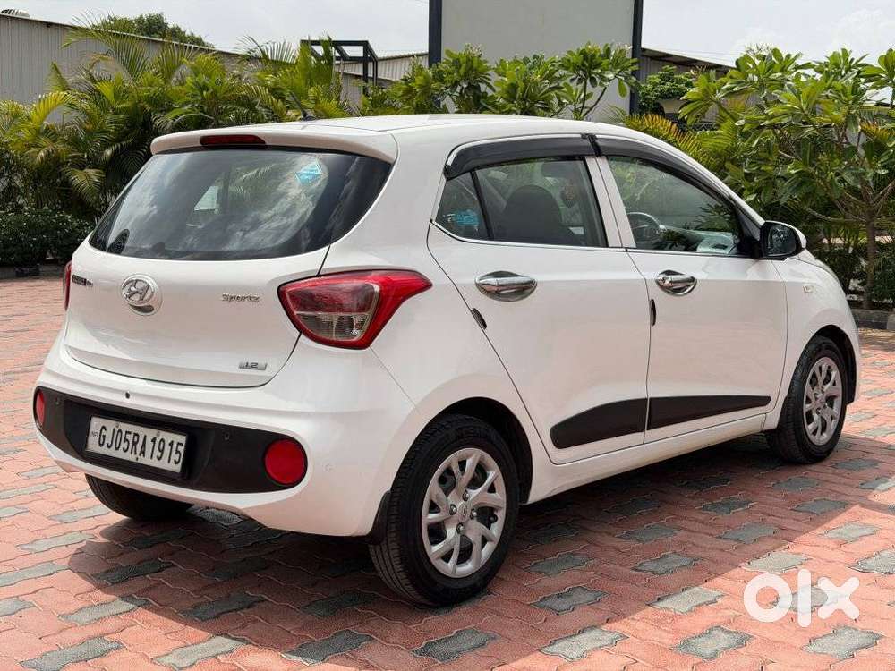 Hyundai Grand I10 Sportz 1.2 Kappa Vtvt, 2017, Cng & Hybrids