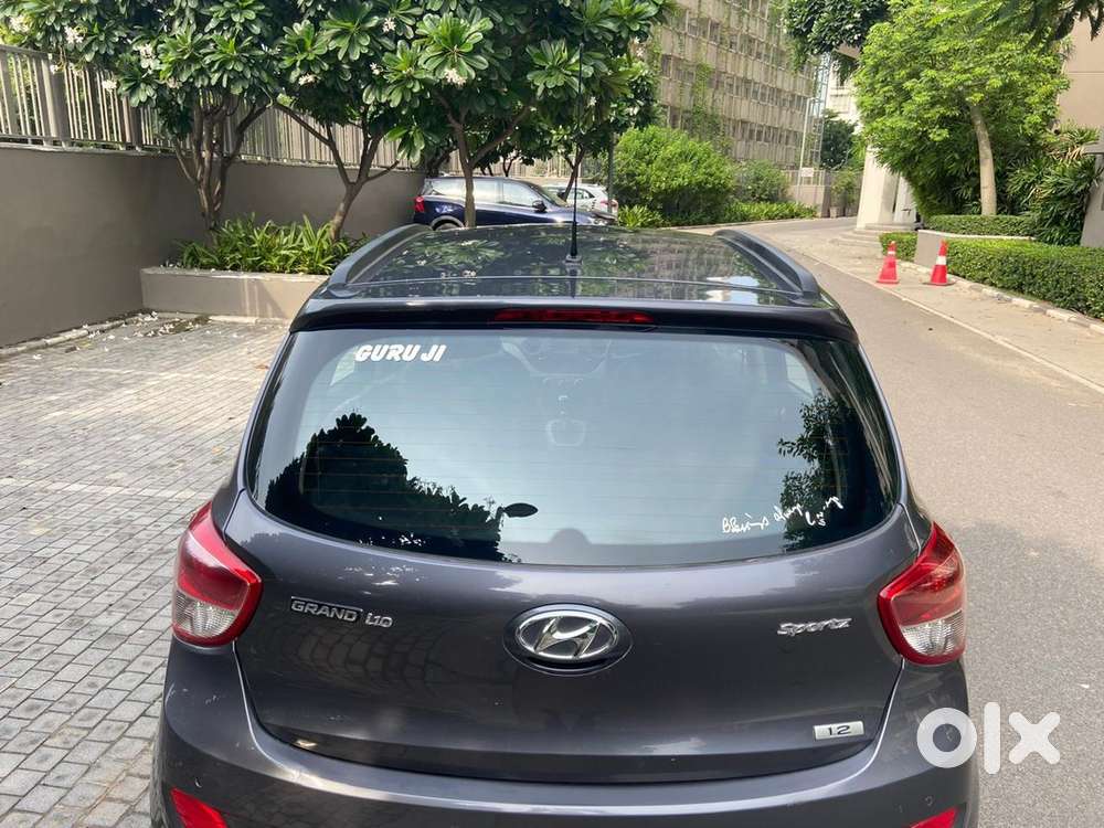 Grand I10 Sportz Model In Show Room Condition