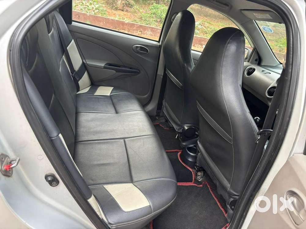 Toyota Etios 2011 Petrol 102204 Km Driven