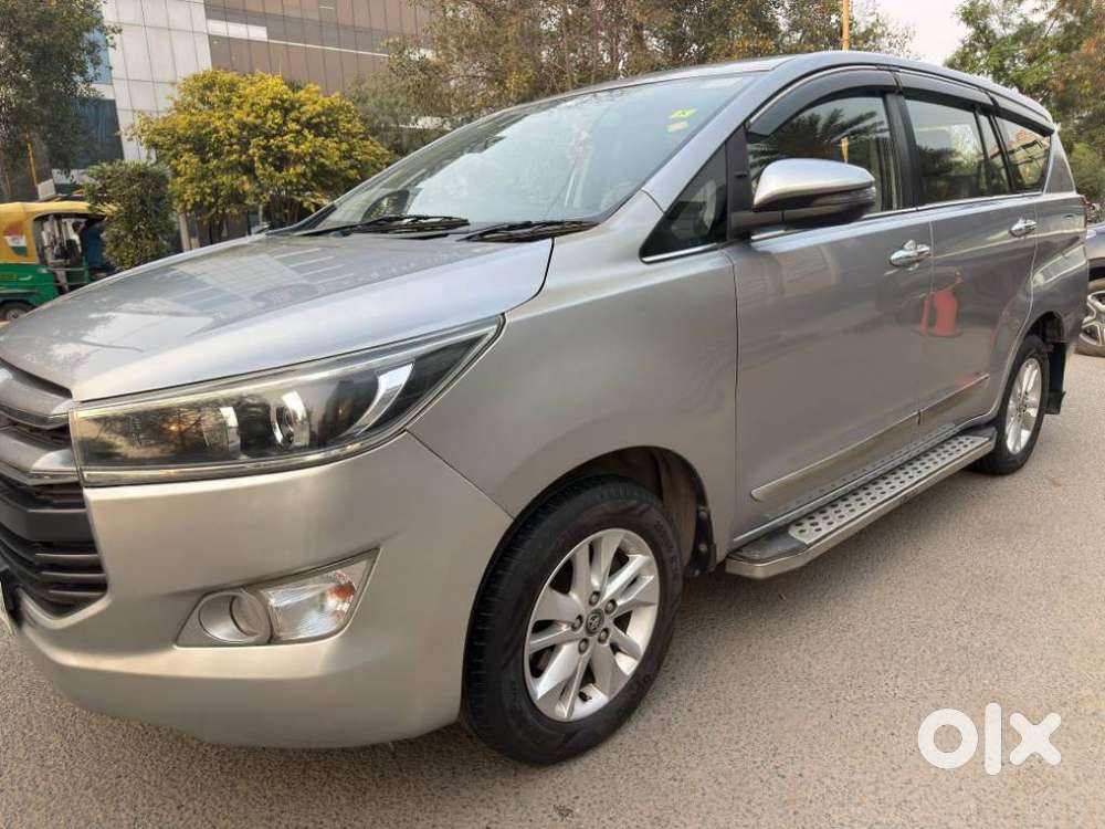 Toyota Innova Crysta 2.4 Vx Mt, 2017, Diesel