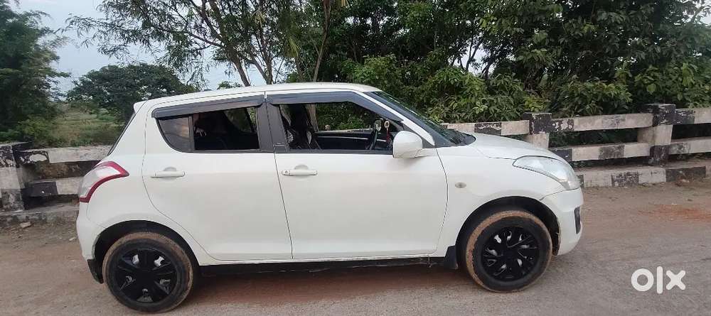 Maruti Suzuki Swift 2017
