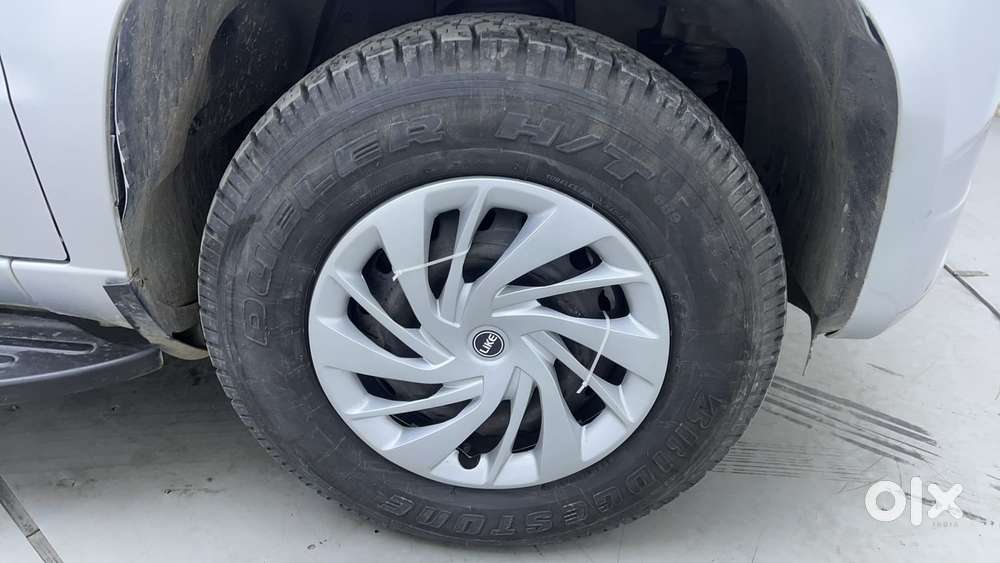 Mahindra Tuv 300 T6 Plus, 2015, Diesel