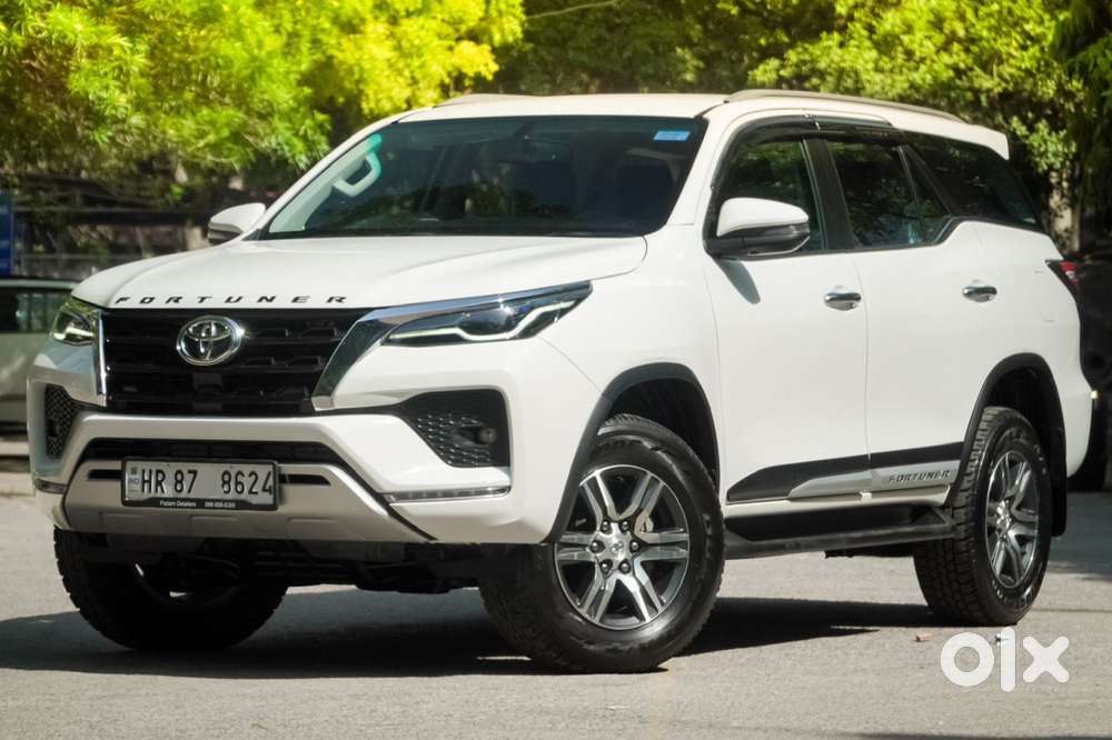 Toyota Fortuner 4x2 At 2.7 Petrol, 2023, Petrol