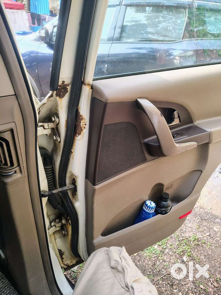 Mahindra Xuv500 2012 Diesel Well Maintained