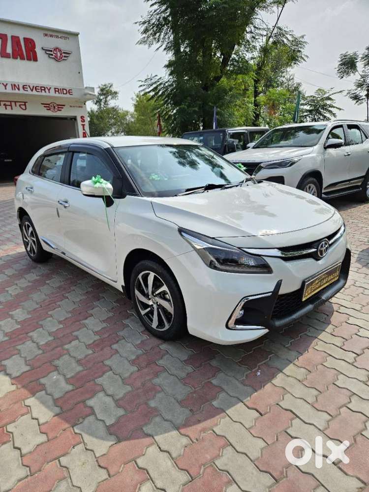 Toyota Glanza G Smart Hybrid, 2024, Petrol