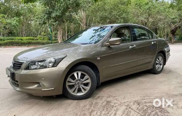 Honda Accord 2.4 Manual, 2010, Petrol