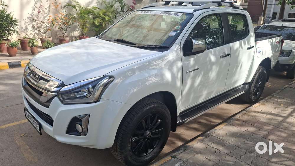 Isuzu V-cross Z 4x4 Mt, 2020, Diesel