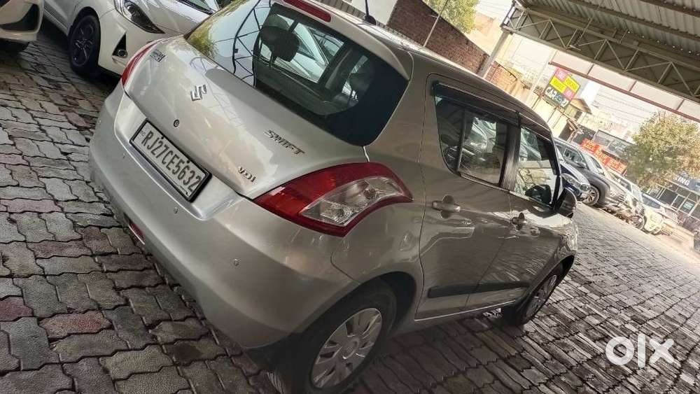 Maruti Suzuki Swift Vdi Optional, 2015, Diesel