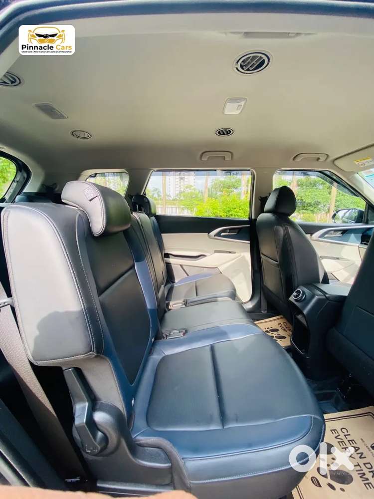 Kia Carens, 2025, Petrol