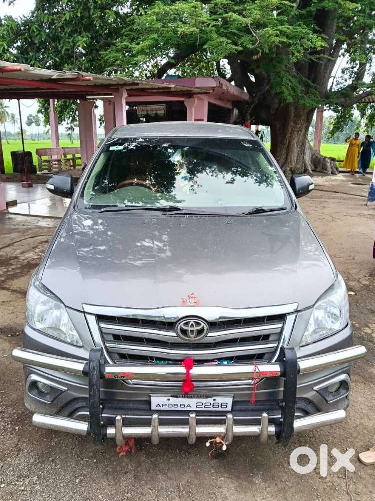 Toyota Innova 2.5 G (diesel) 7 Seater Bs Iv, 2013, Diesel