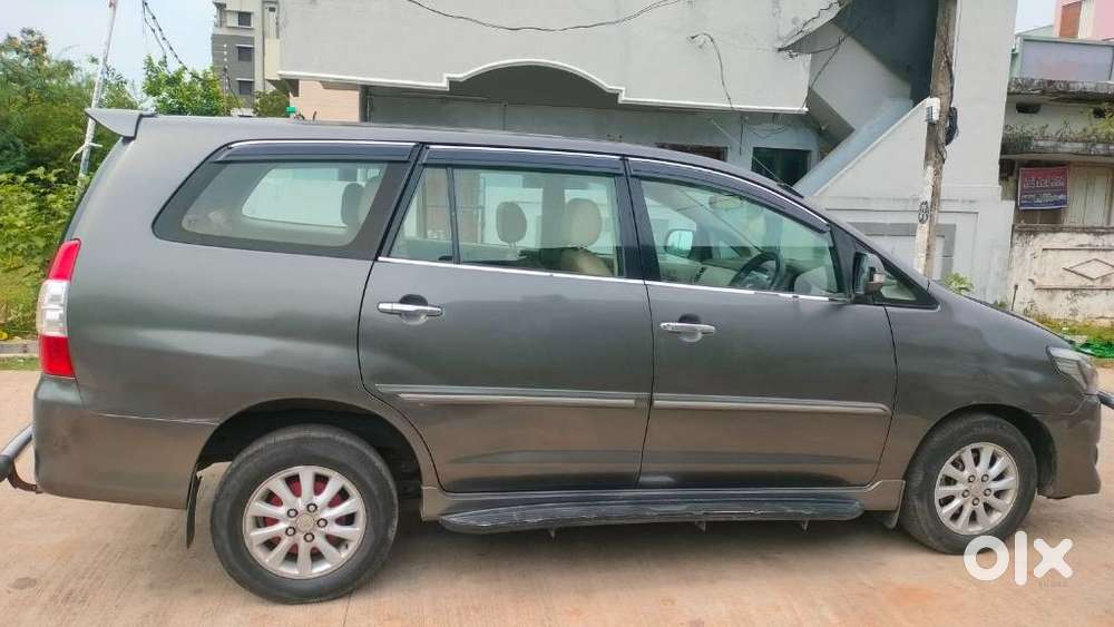 Toyota Innova 2.5 V 7 Str, 2012, Diesel