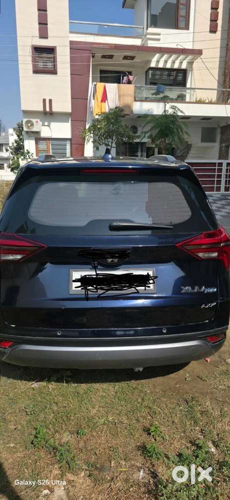 Mahindra Petrol Car 2022