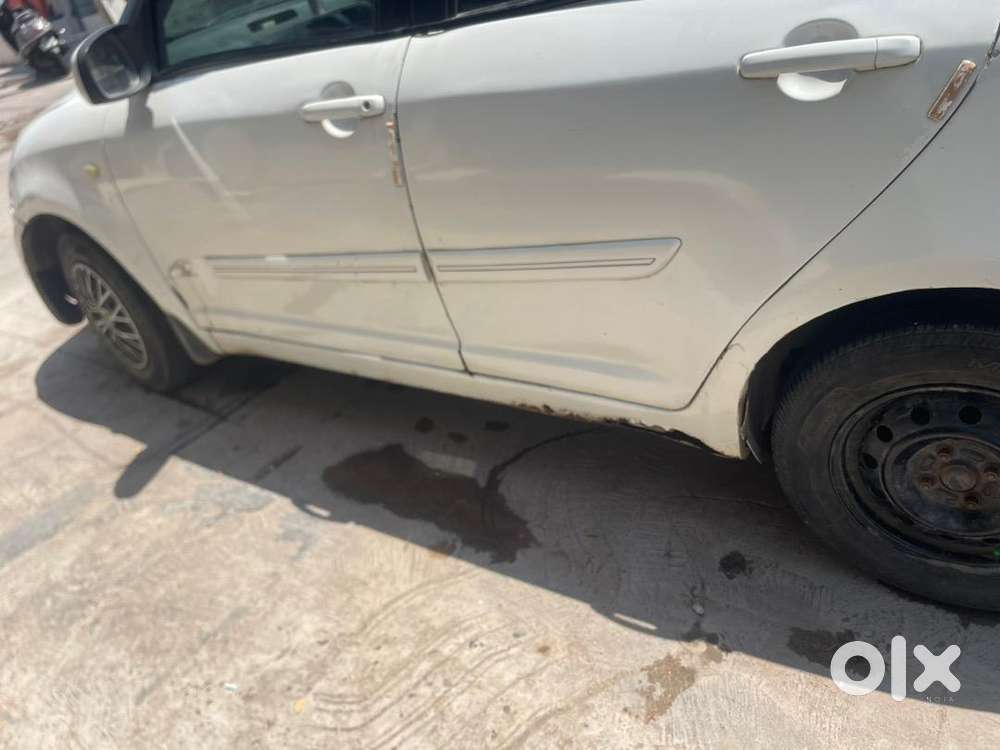 Maruti Suzuki Swift 2009 Diesel 164700 Km Driven