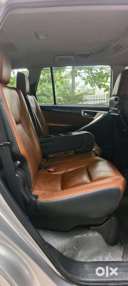 Toyota Innova Crysta 2.8 Zx At, 2017, Diesel