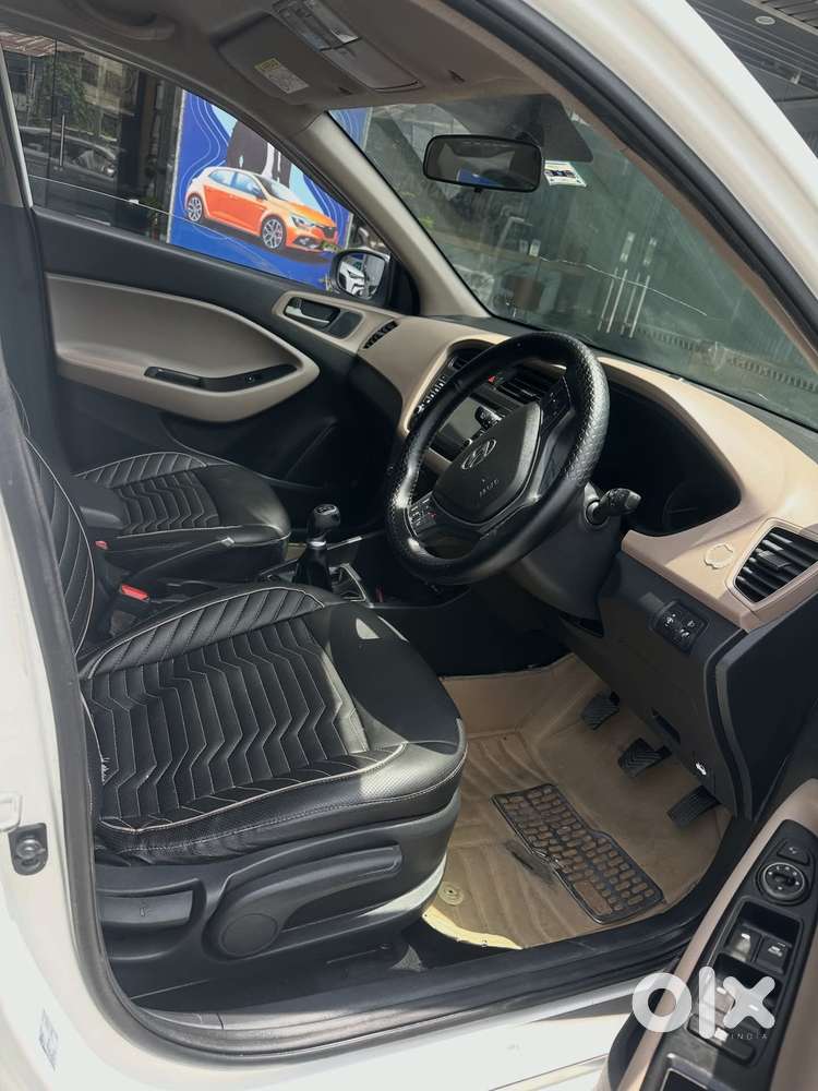 Hyundai I20 Asta (o) 1.2 Mt, 2018, Petrol