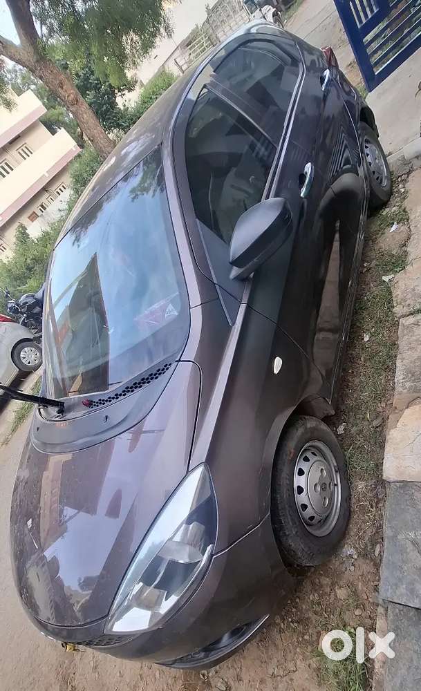 Tata Tiago 2017 Petrol Well Maintained
