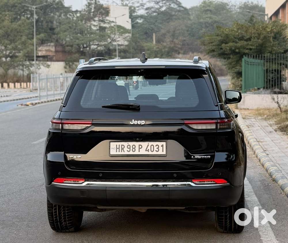 Jeep Grand Cherokee Limited (o) 4x4 At, 2024, Petrol