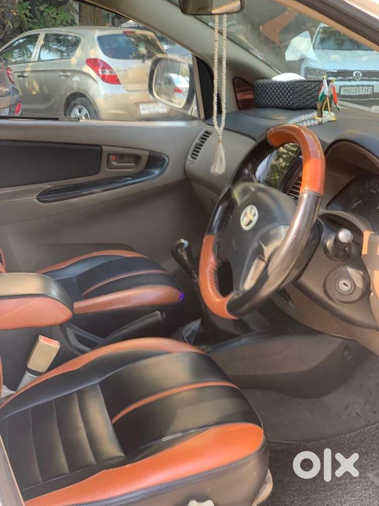 Toyota Innova 2015 Diesel Well Maintained