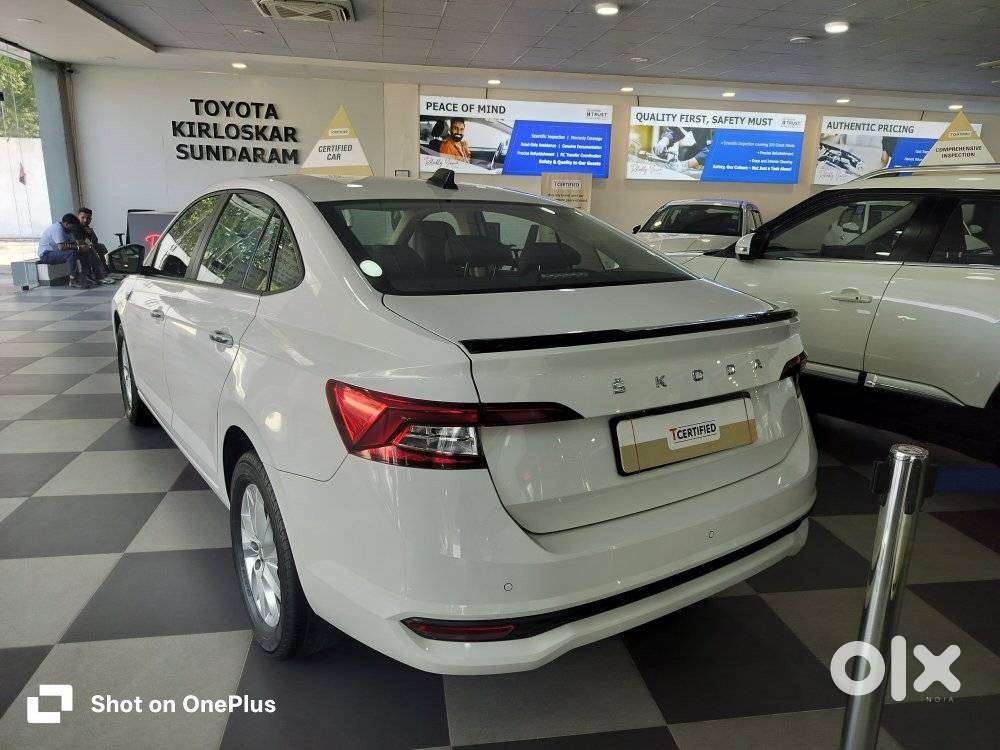 Skoda Slavia Facelift, 2023, Petrol